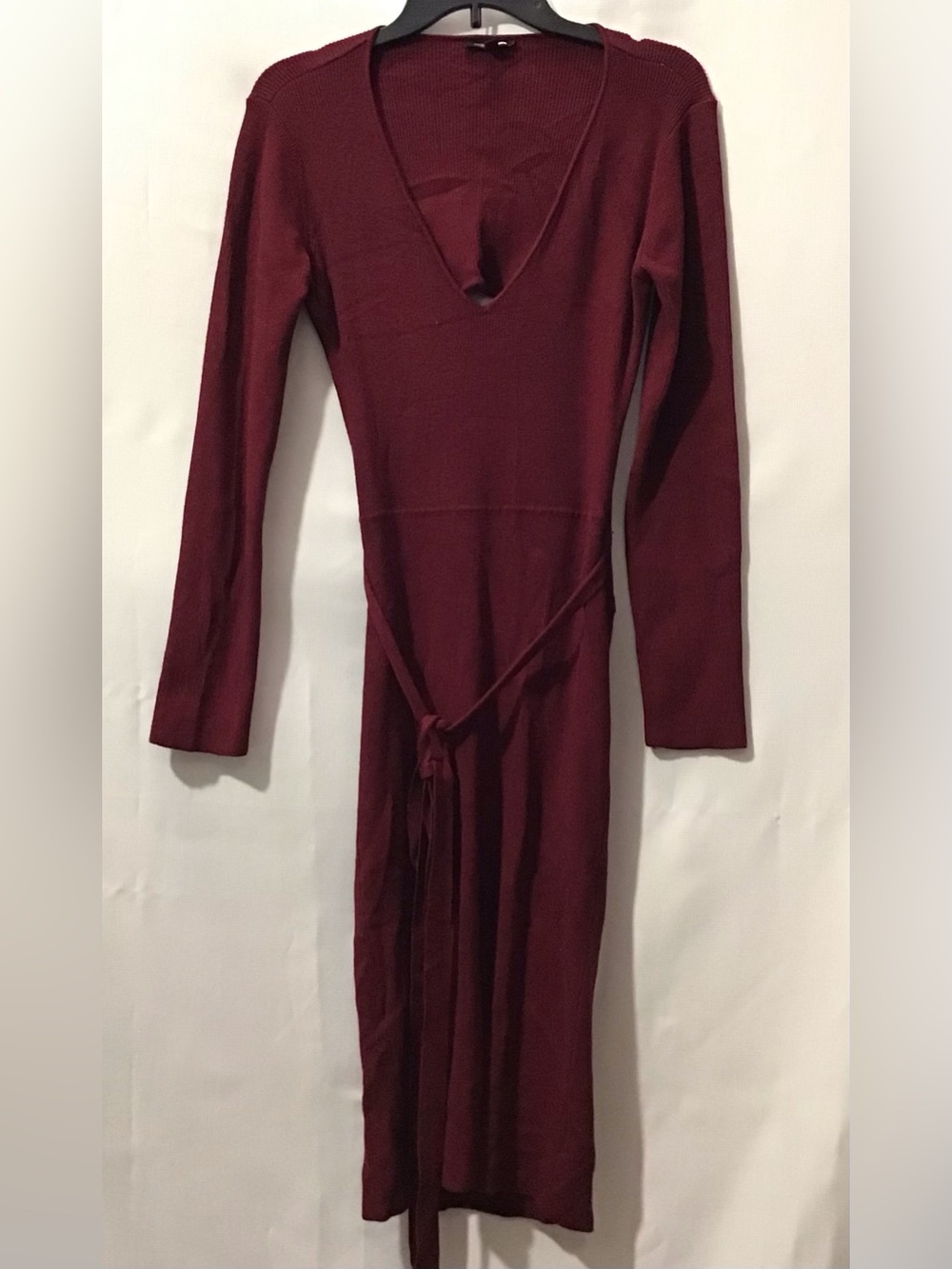 542 Fashion Nova Women's Open Back Burgundy V-Neck Tie-Waist Long Sleeve Dress